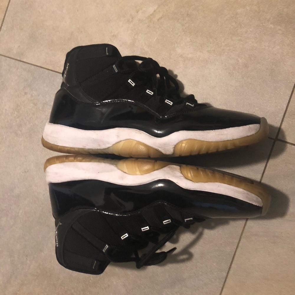 Jordan Black and White Athletic Shoes